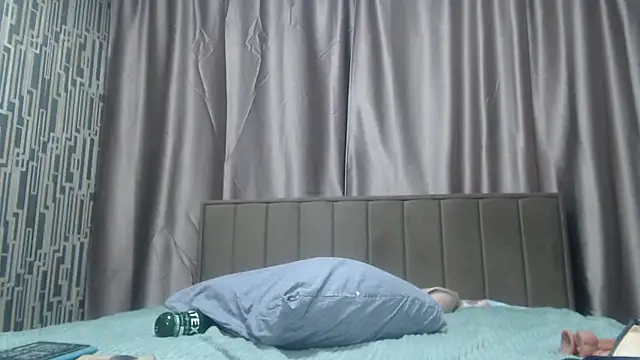 scyrim2's Live XXX Chat
