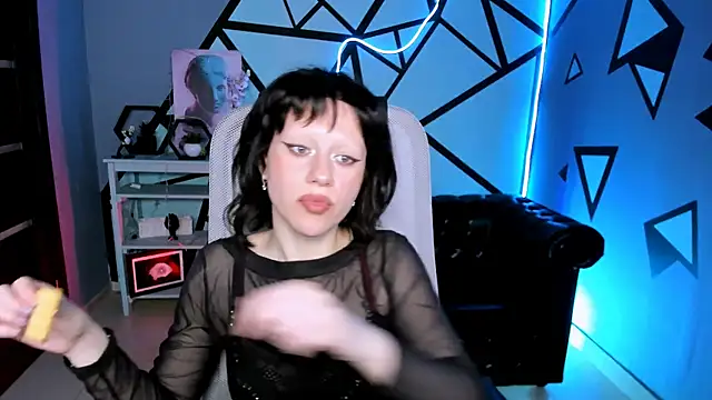 LidaDarknet's Live XXX Chat