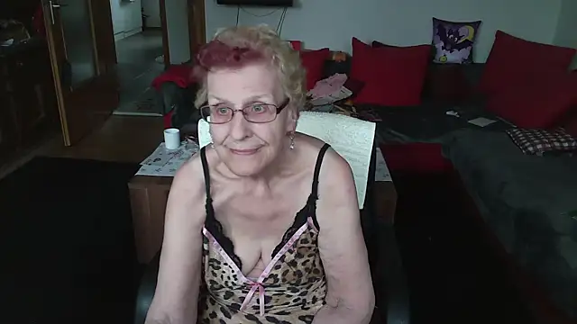 Chat XXX en directo de HeisseomaOriginal