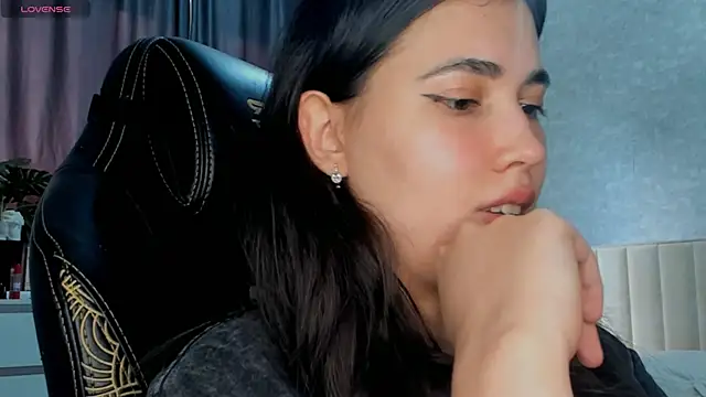 Diara_1an's Live XXX Chat