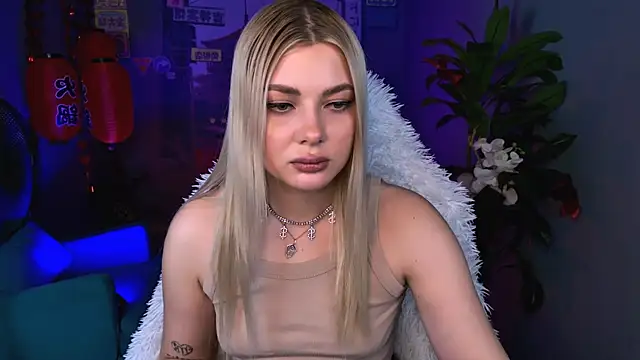 HyileyClark Live XXX-Chat