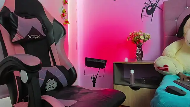 Вебкам-шоу Maki_XOXO