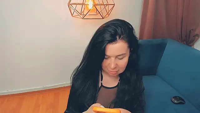 BrilliantGirll 现场XXX聊天