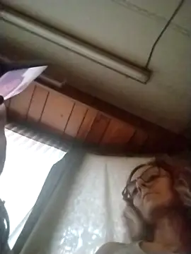 issyamazin's Webcam Show