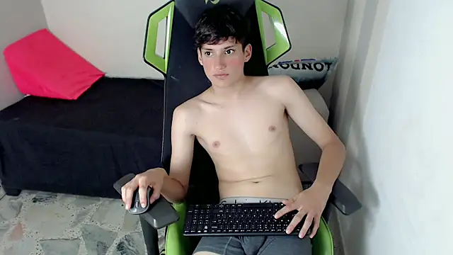Pablito_junior 在線直播表演