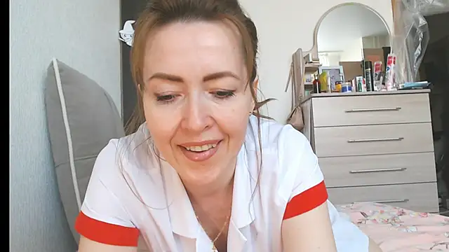 Chatroom XXX en direct de NicoleEunice87