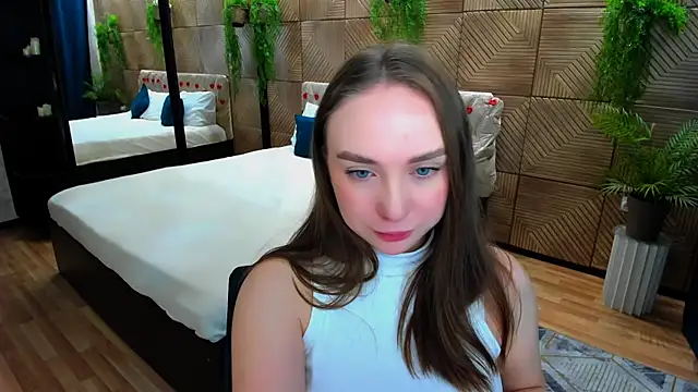 TrueReincarnation Live XXX Chat