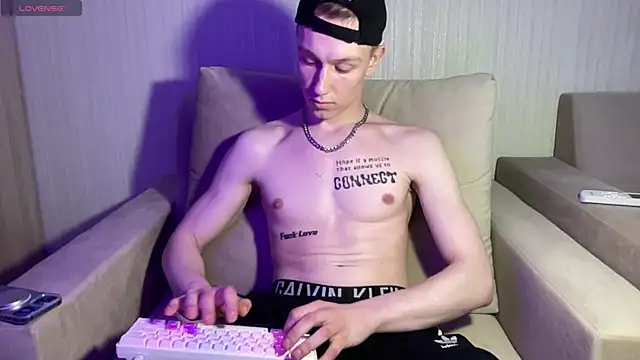 Travis_Gracile 现场XXX聊天