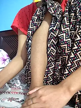 124pakhi webkamerás műsora
