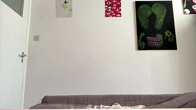 SourMidday – Naživo XXX chat
