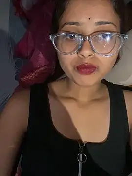 Chat XXX ao vivo de Naina11100