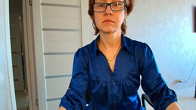LioraWeiss' Live XXX Chat