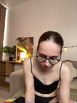 MartiniiSelenna élő XXX-chatje