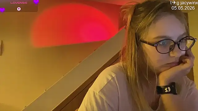 JacyWinslat 现场XXX聊天