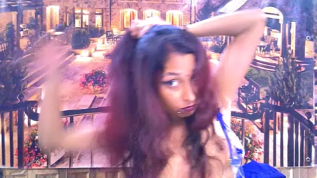 IndianSexyButt: онлайн-секс-чат