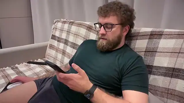 Bear_bear_ Webcam show