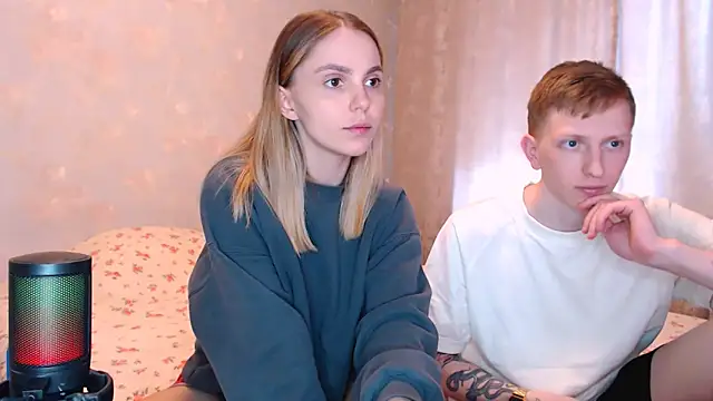 juliaanddima's Live XXX Chat