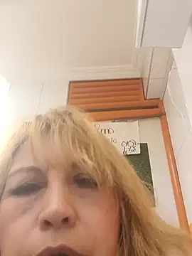 Kazsandraa live XXX chat