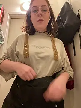 cinnabon_ Chat XXX live