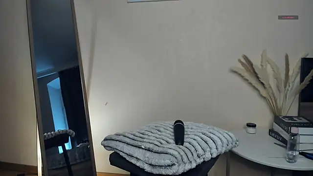 XXX chat uživo modela MaryJacksoon