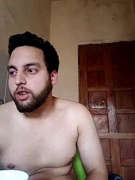 matvaz21cm's Webcam Show
