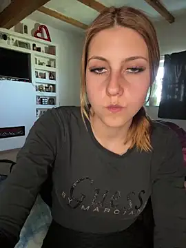 عرض كام Luna1114