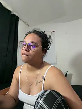 دردشة angela_angels_ الجنسية المباشرة