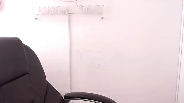 Im_Milan_Rs Chat XXX live