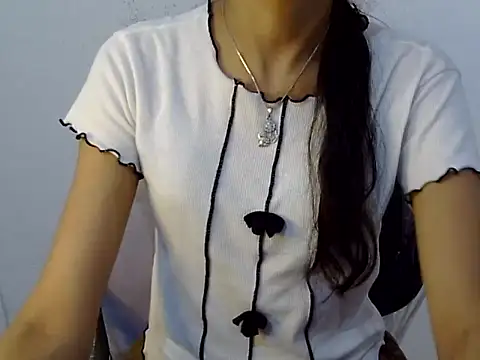 Mehaak_ Pertunjukan Webcam