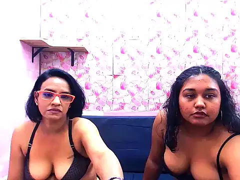 Pertunjukan Kamera Web indianlayla4u
