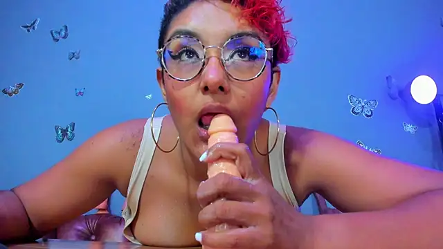 Kaira_mosseのライブXXXチャット