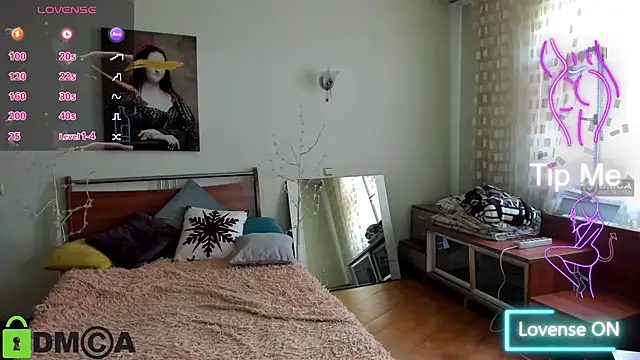 Lily_Viola élő XXX-chatje