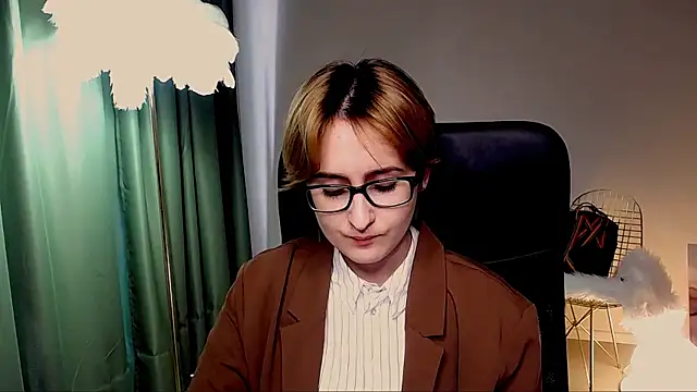 LixeLuna Live XXX-chat