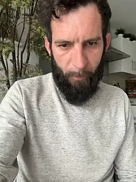 Michel_huge 现场XXX聊天