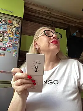 OliviaDancequeen's Webcam Show