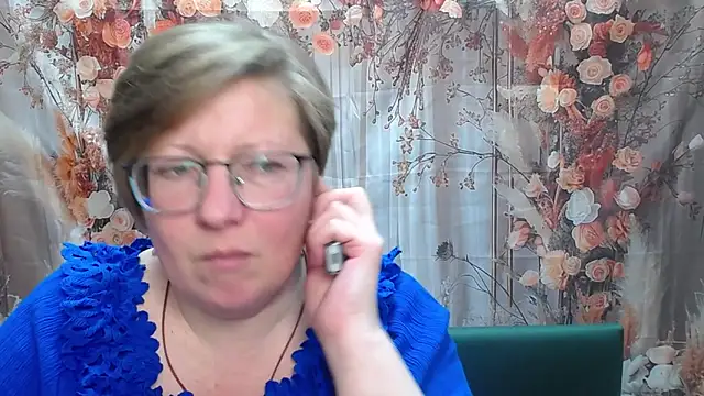 RadaChudna's Live XXX Chat
