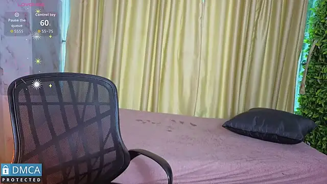 nena_cupcake_'s Live XXX Chat