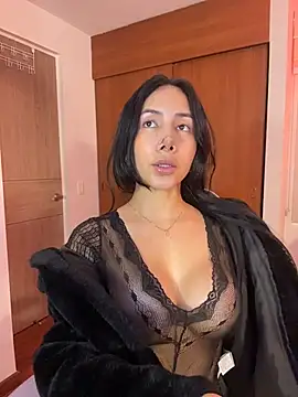 ArianaReynoldss Live XXX Chat