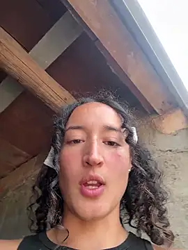 IsabellaSwee 在線直播表演