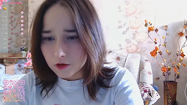 TianaMeiser Adlı Modelin Canlı XXX Sohbeti