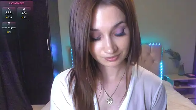 Carina_EのライブXXXチャット