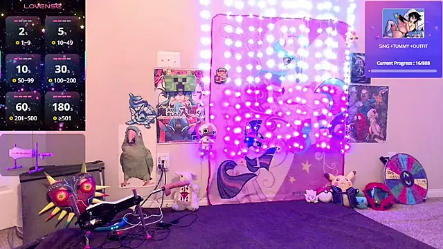 BabyZelda: вебкам-шоу