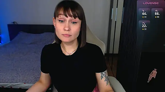 Mel_Lovell_ Live XXX Chat