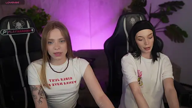Онлайн чат XXX Angy_Netal