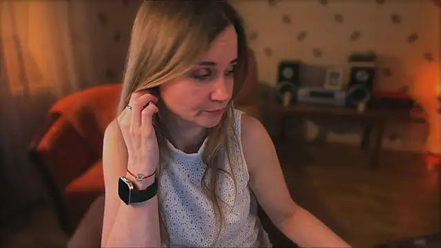 MiaSparkes 网络视讯表演