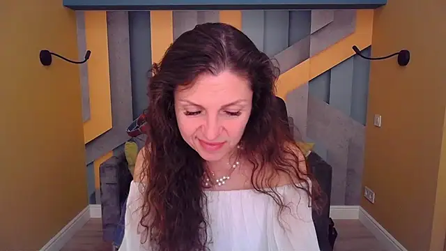 Chat XXX en directo de EllaLong