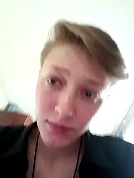 Онлайн чат XXX _LindaMiller_