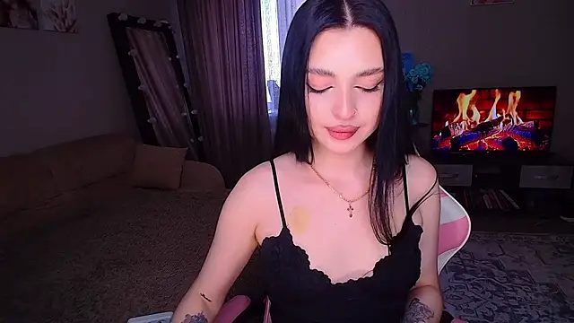 __Malika__ Adlı Modelin Canlı XXX Sohbeti