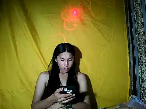 Asian_PrettyAle's Webcam Show