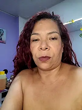 Scarlet_curly8a Webcam show
